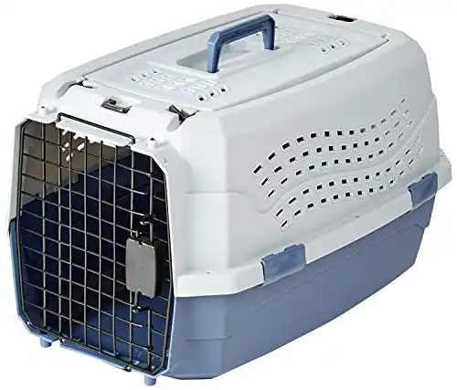 Amazon Basics Kennel